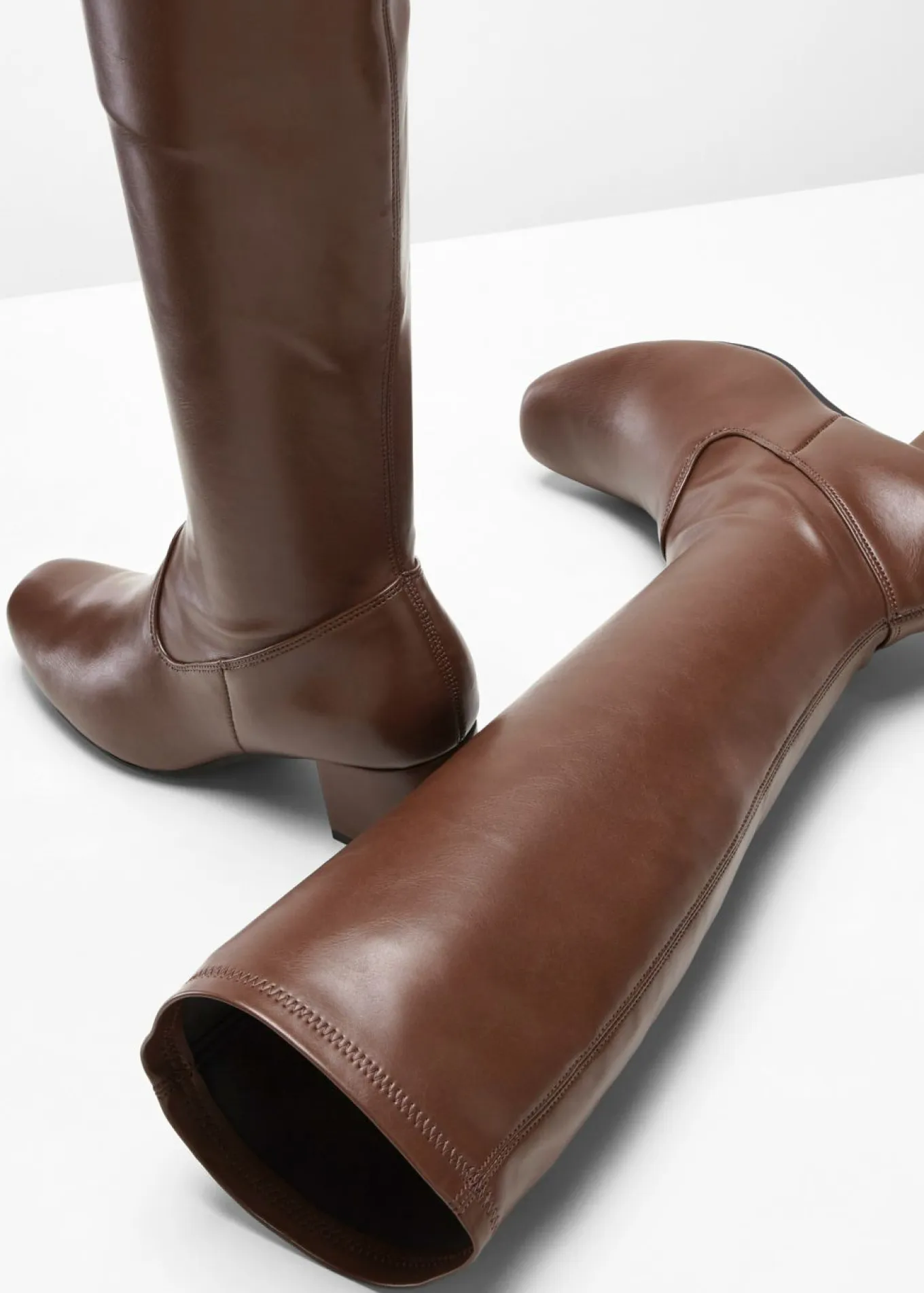 Botas