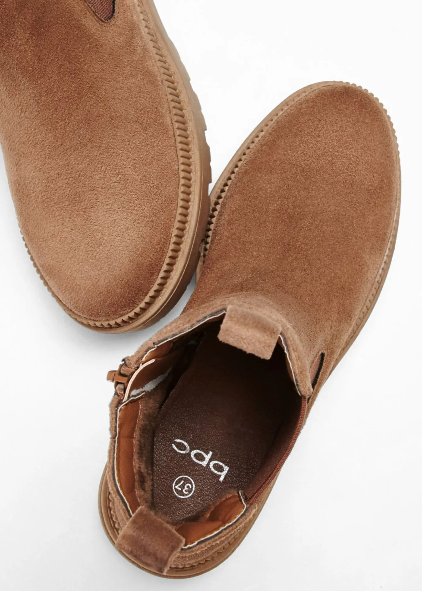 Botas Chelsea con suela perfilada