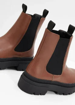 Botas Chelsea con suela perfilada