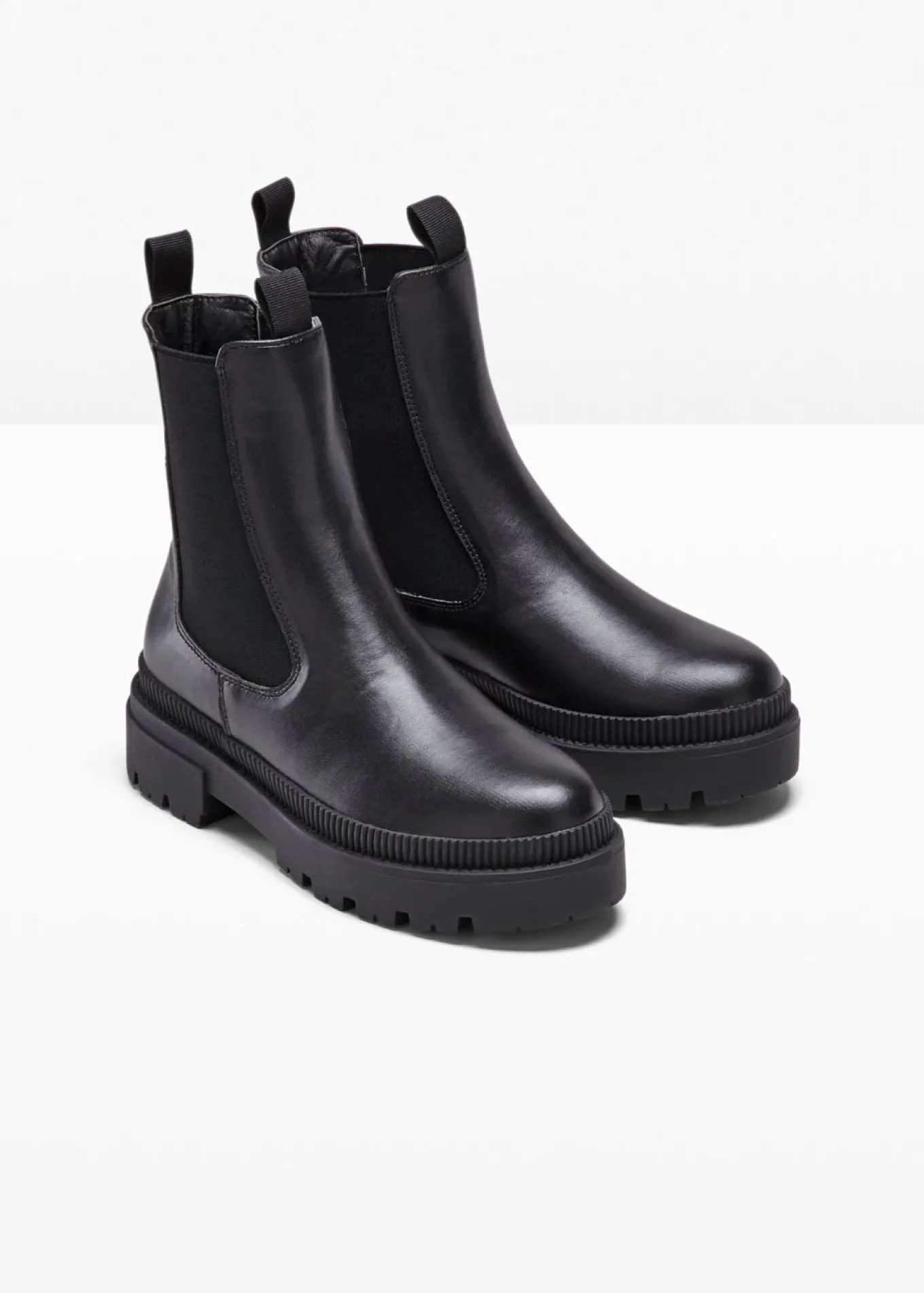 Botas Chelsea con suela perfilada
