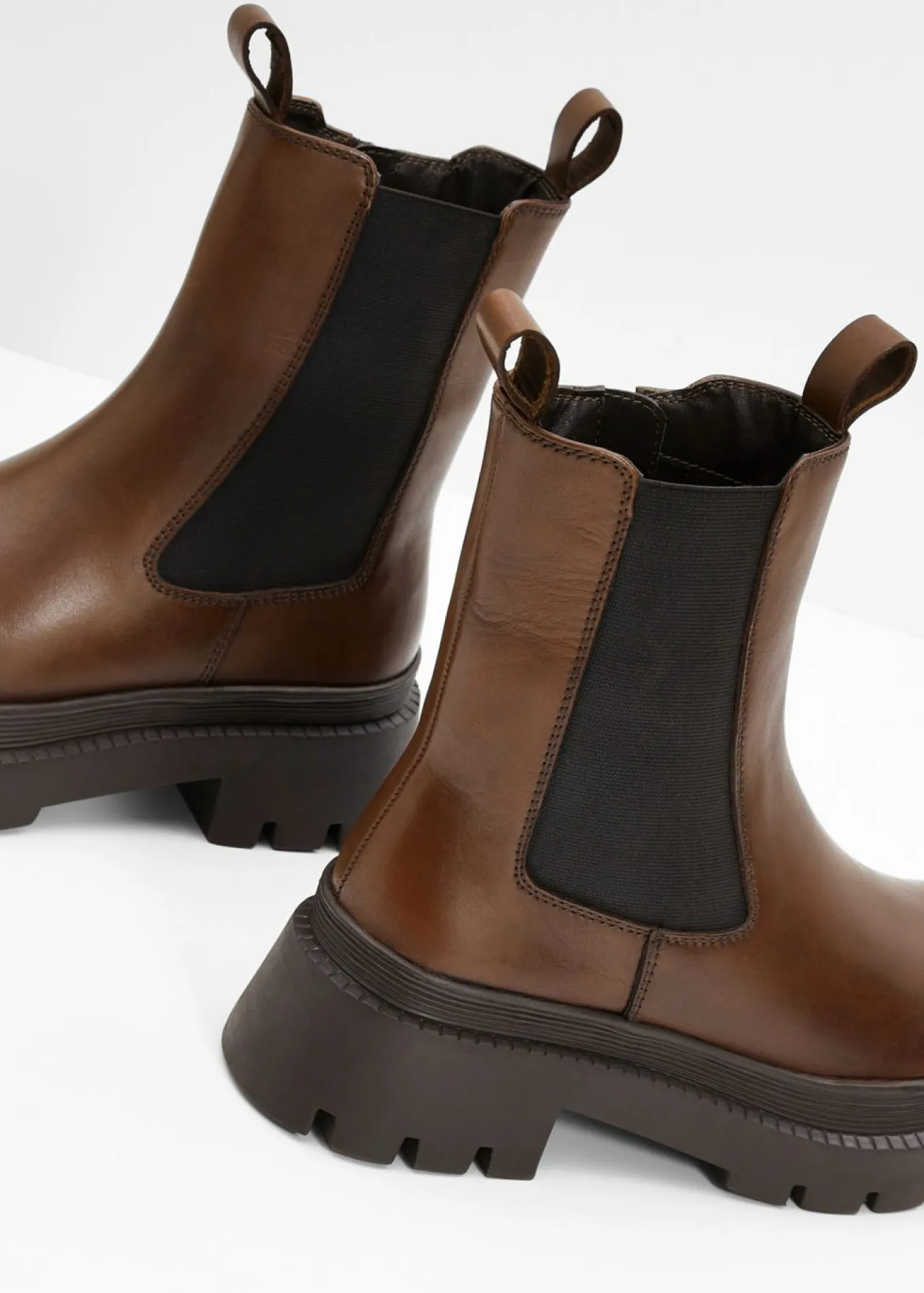 Botas Chelsea de cuero
