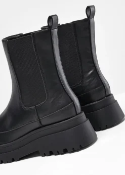 Botas Chelsea en suela perfilada
