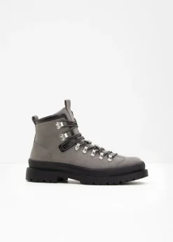 Botas con cordones