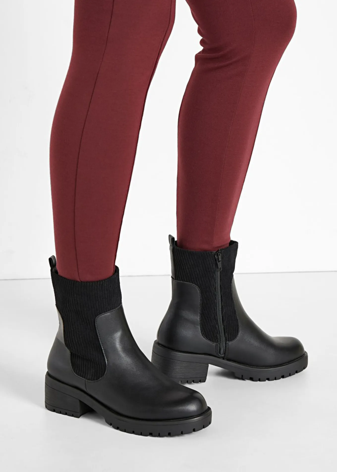 Botas con inserto de pana