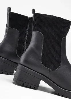 Botas con inserto de pana
