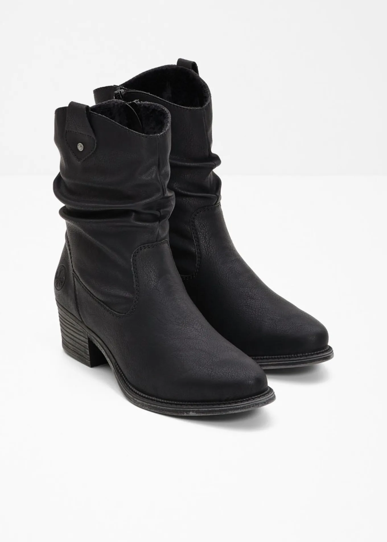 Botas cowboy cómodas y forradas de Rieker