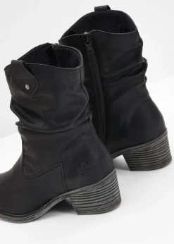 Botas cowboy cómodas y forradas de Rieker