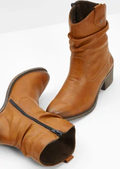 Botas cowboy cómodas y forradas de Rieker