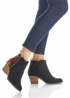 Botas de estilo cowboy con bordado