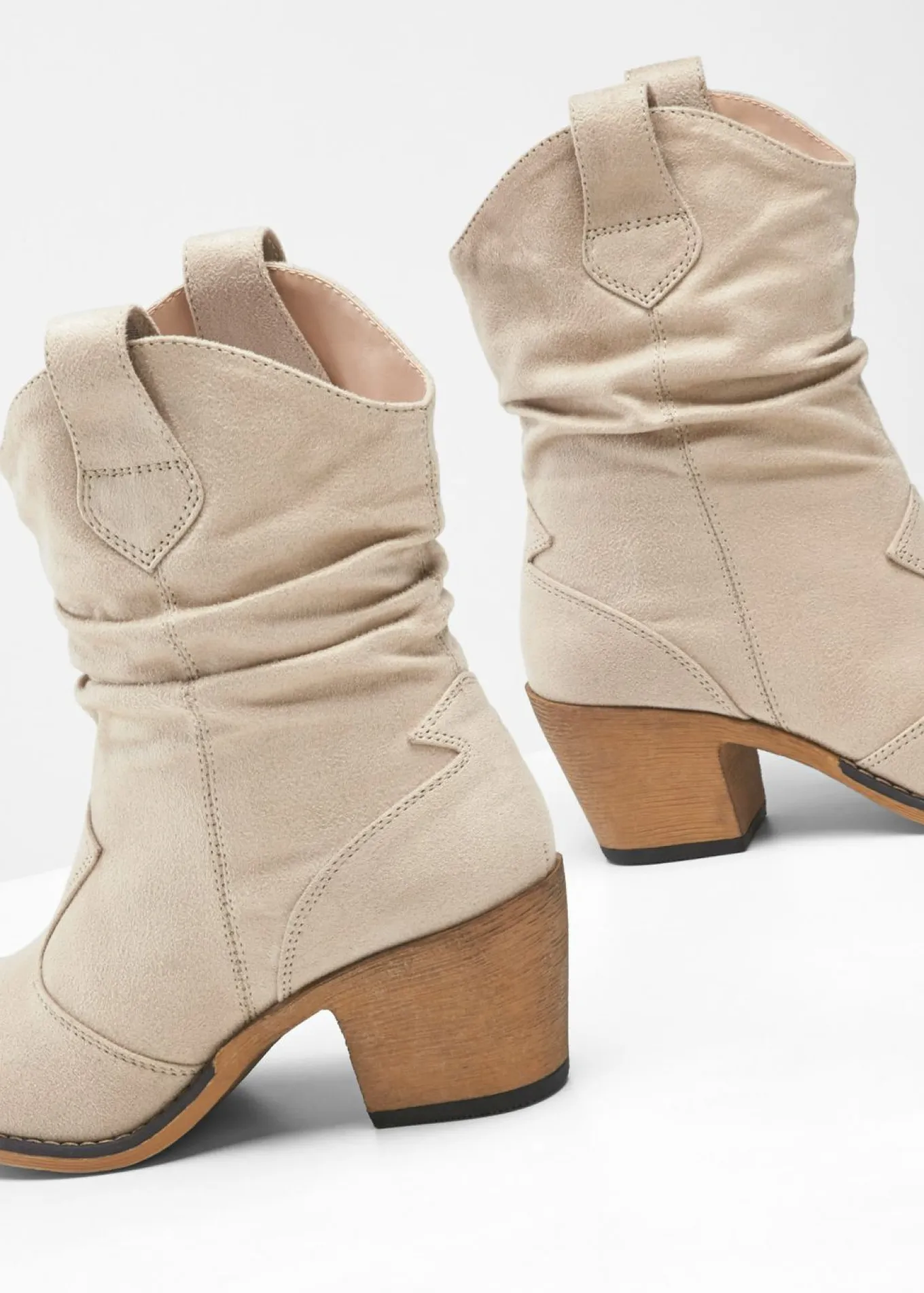 Botas de estilo cowboy con fruncido