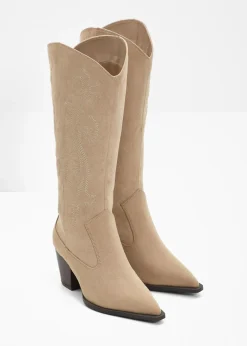 Botas estilo cowboy con bordados
