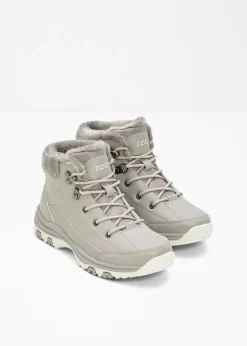 Botas forradas con cordones