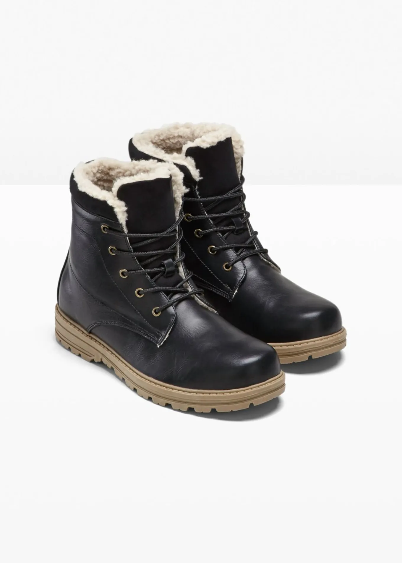 Botas forradas con cordones