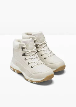 Botas forradas con cordones