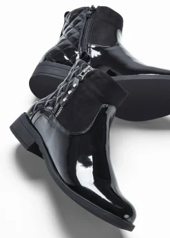 Botines con aspecto de charol