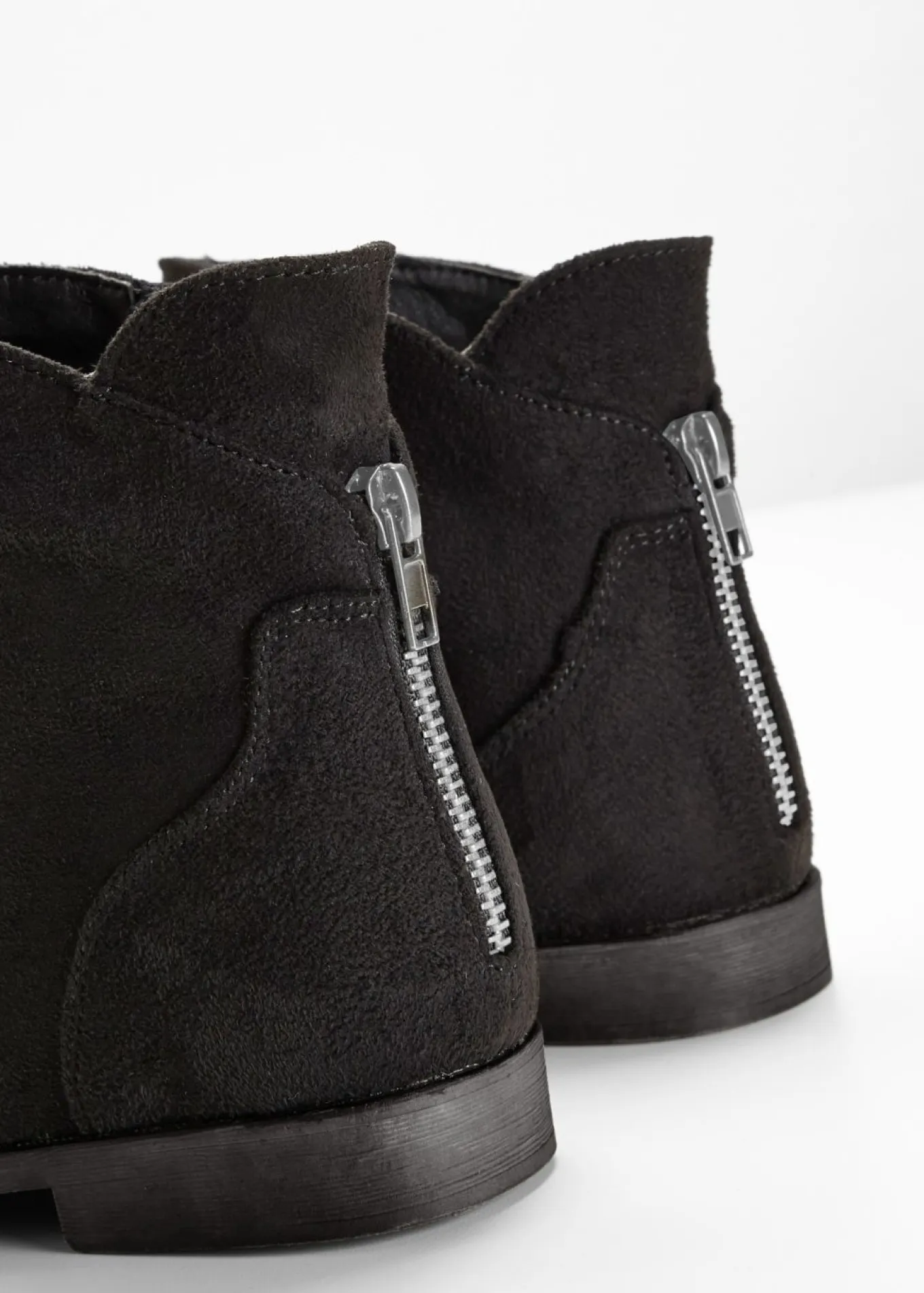 Botines con fruncido