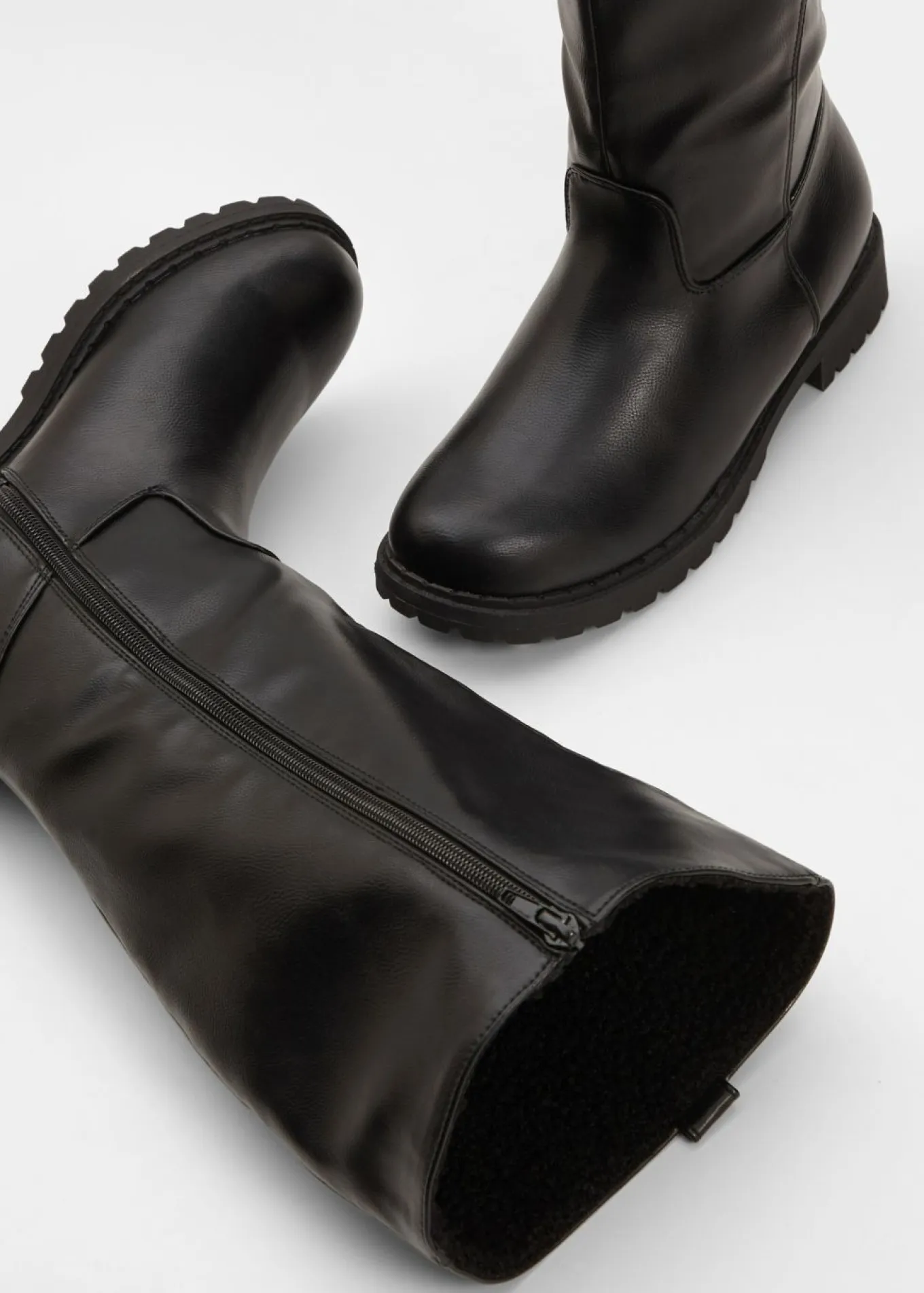 Botines de caña ancha