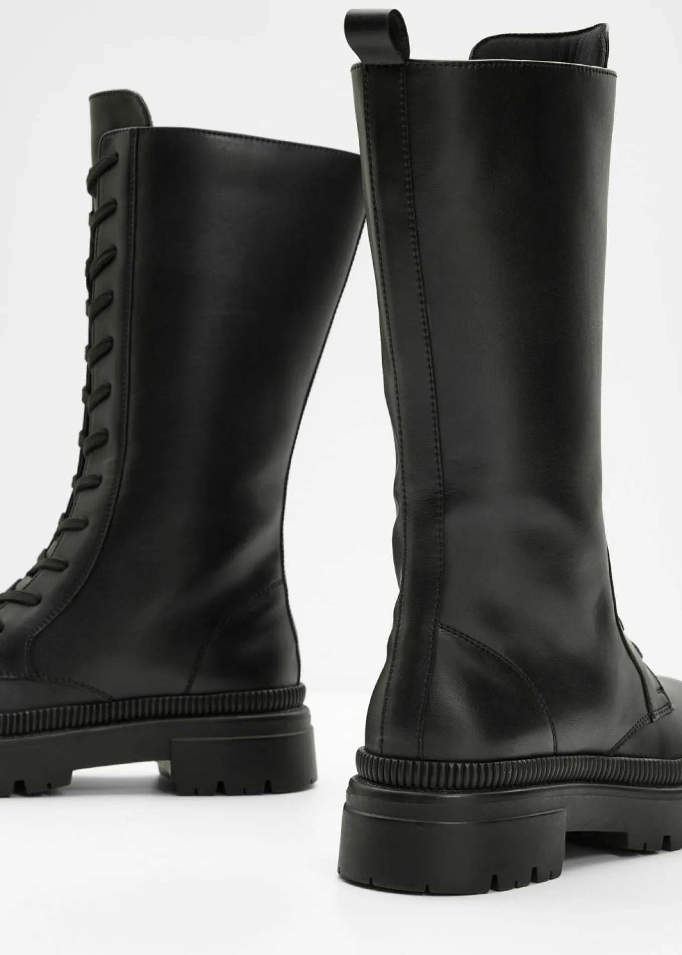 Botines de cordones