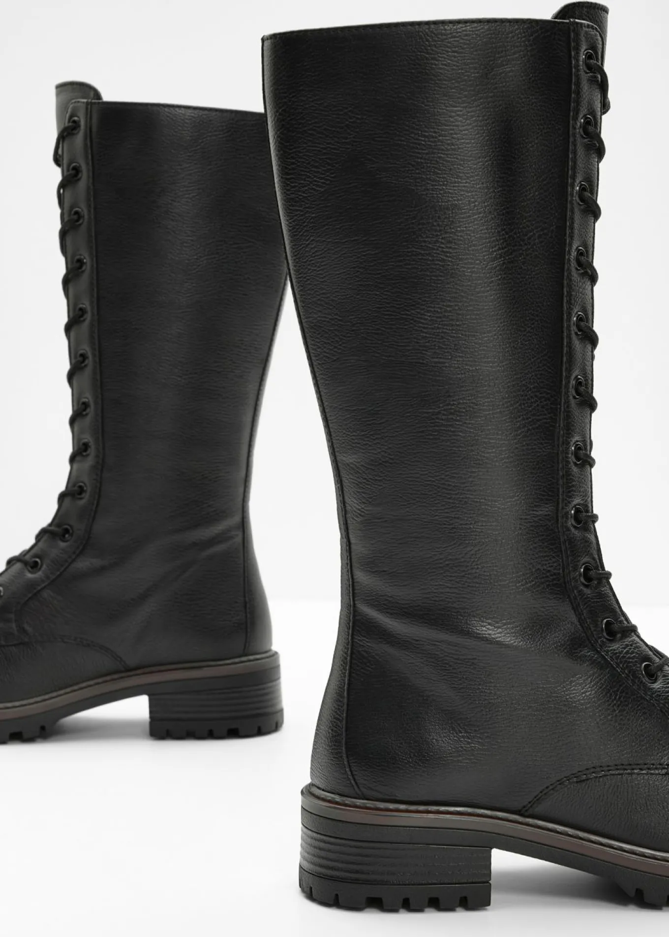 Botines de cordones