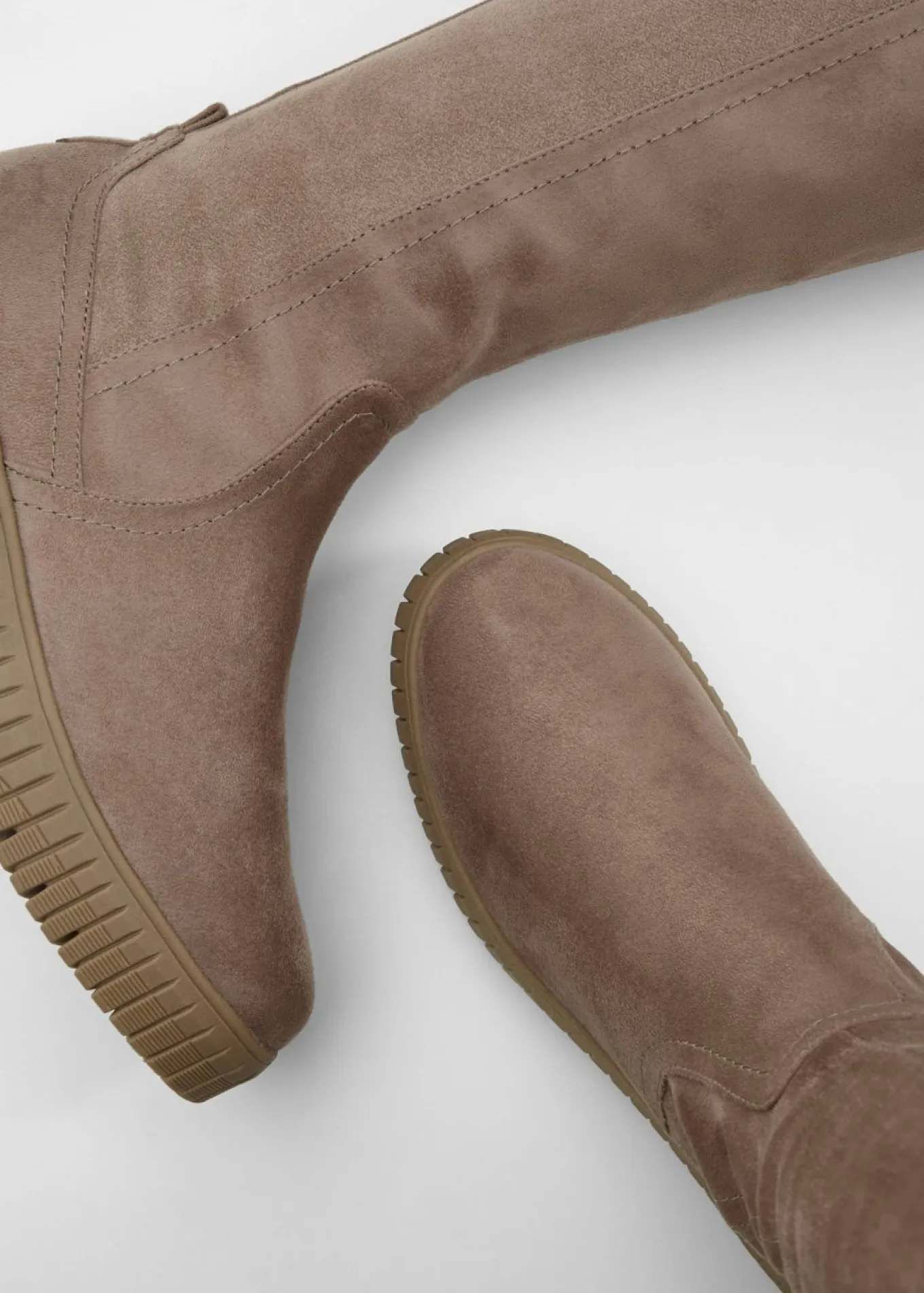 Botines Jana de ancho cómodo