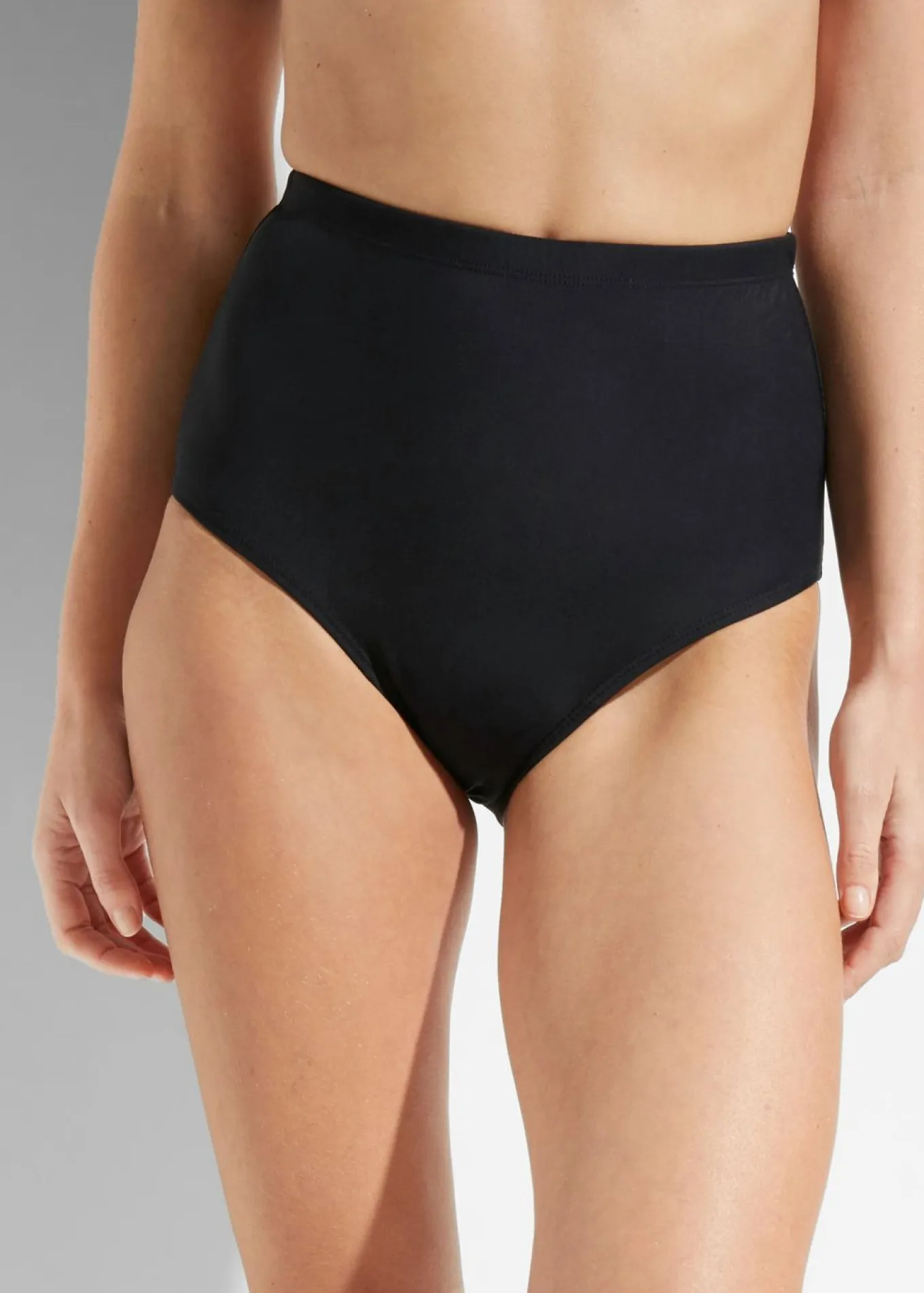 Braguita de bikini de tiro alto con ligero efecto moldeador