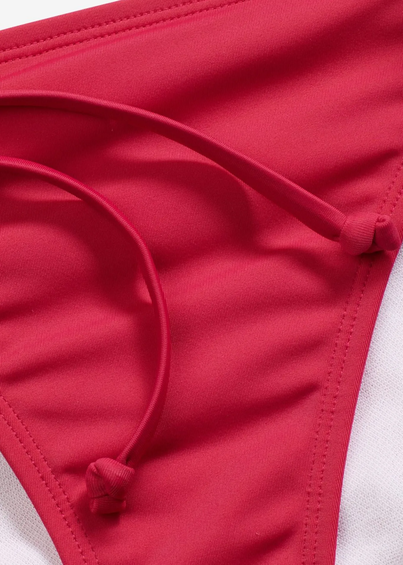 Braguita de bikini para anudar