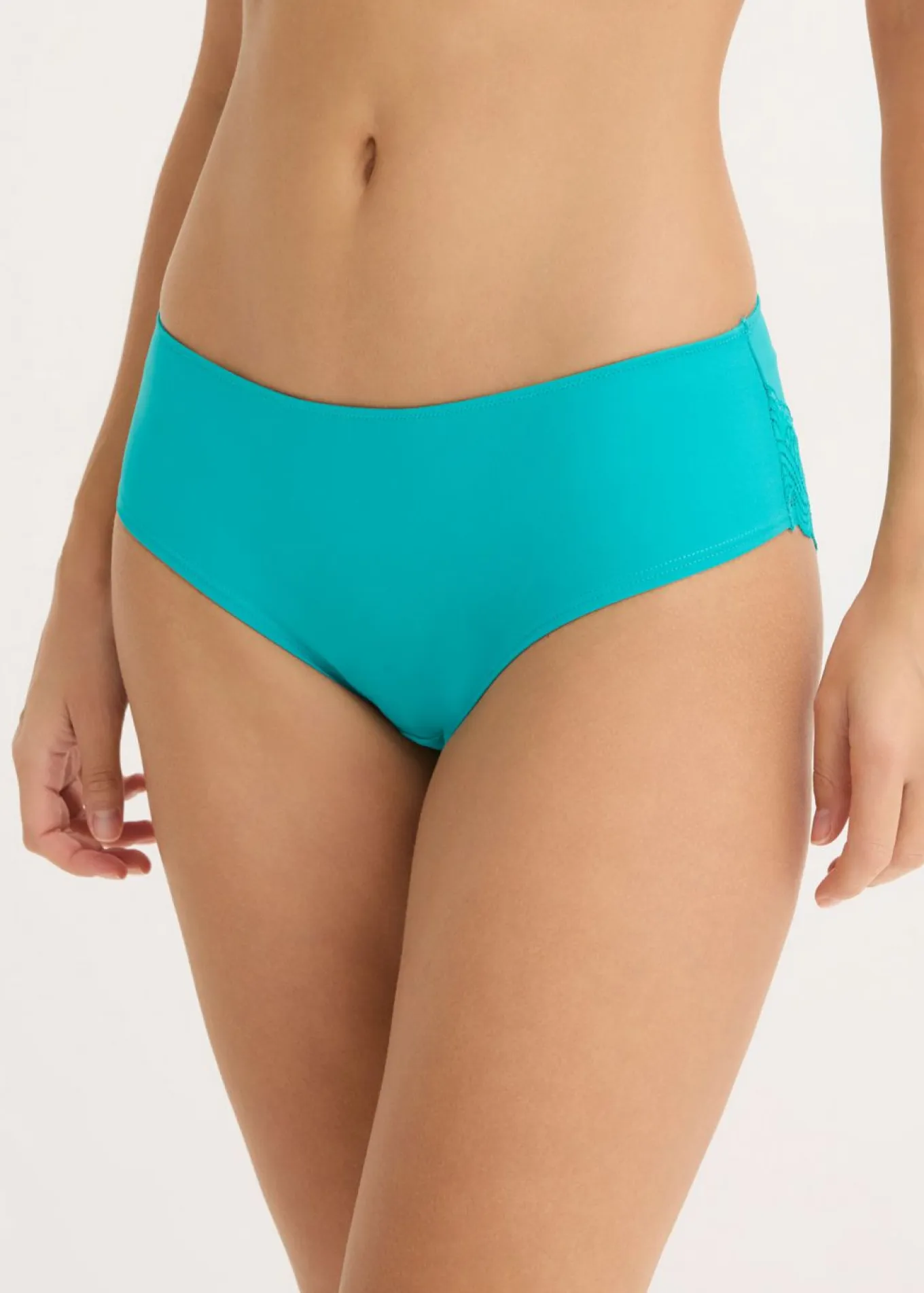 Braguita hipster con encaje (4 unidades)