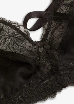 Bralette con bordado