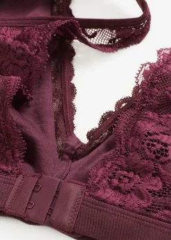 Bralette de canalé de algodón orgánico con encaje