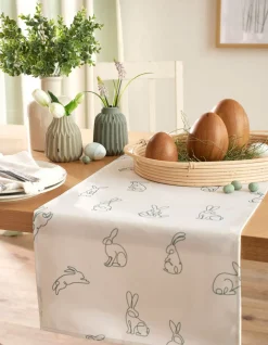 Camino de mesa con estampado de conejitos