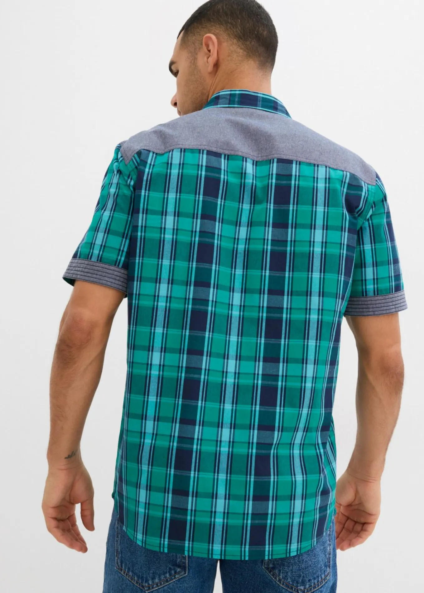 Camisa de manga corta con ribete vaquero