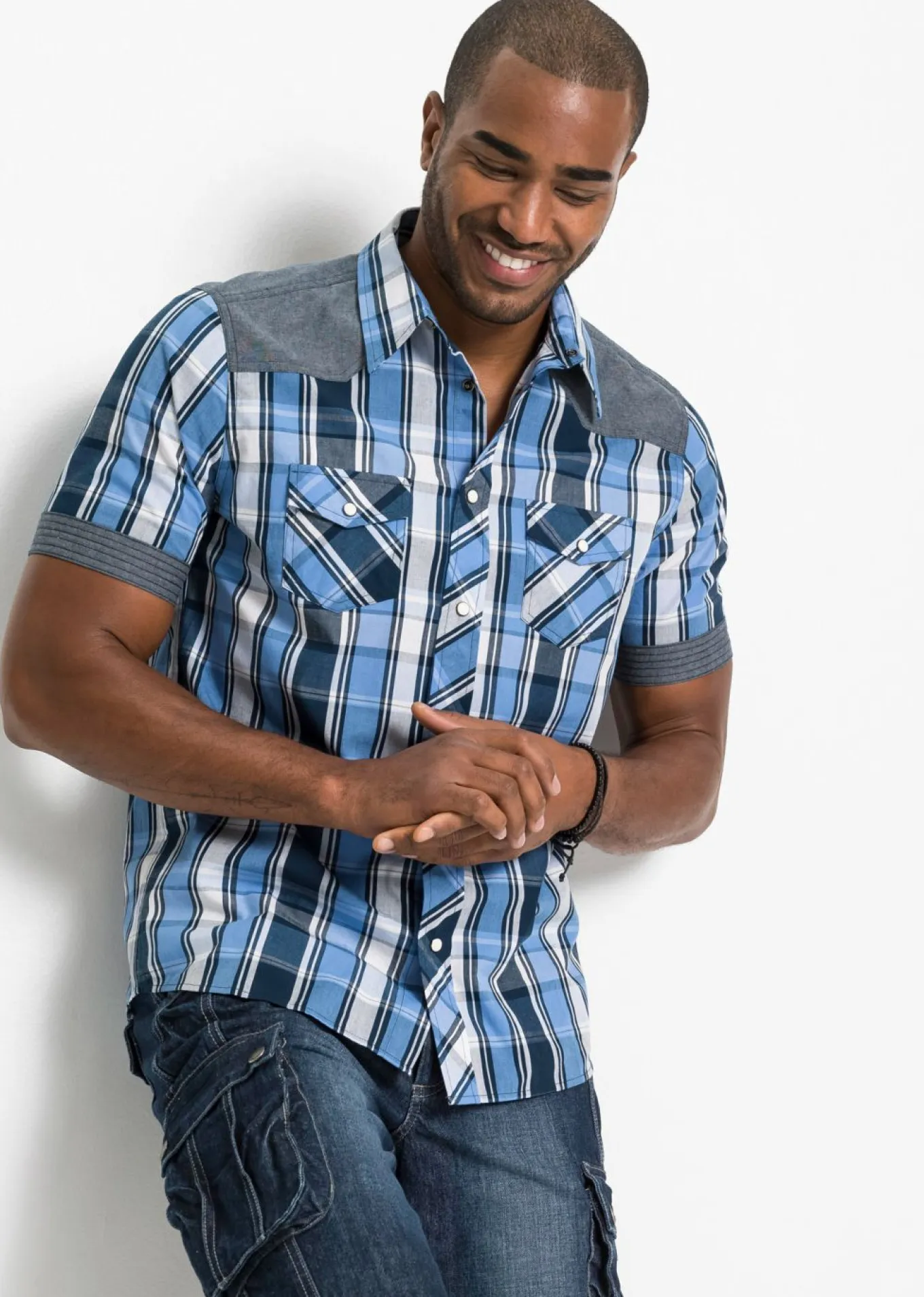 Camisa de manga corta con ribete vaquero