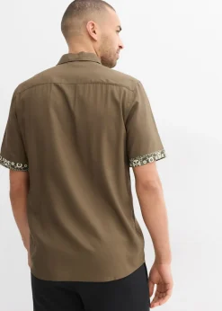 Camisa de manga corta de viscosa con corte slim