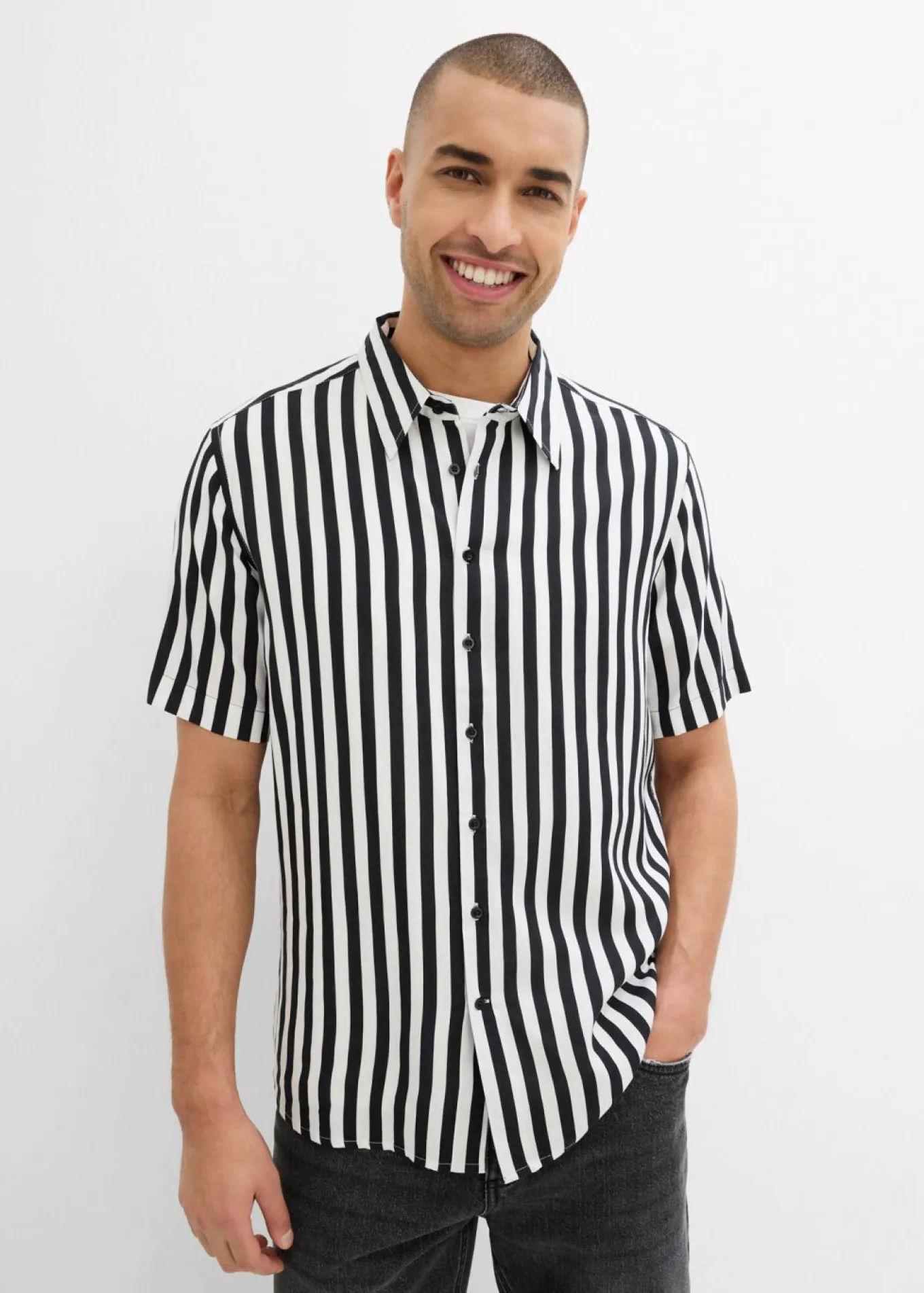 Camisa de manga corta de viscosa suave