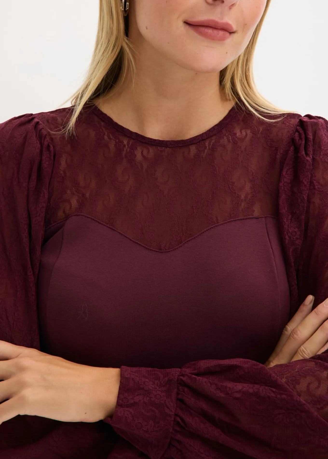 Camisa de manga larga con encaje