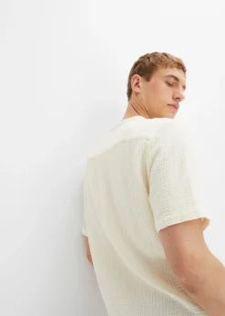 Camisa de muselina ligera con manga corta
