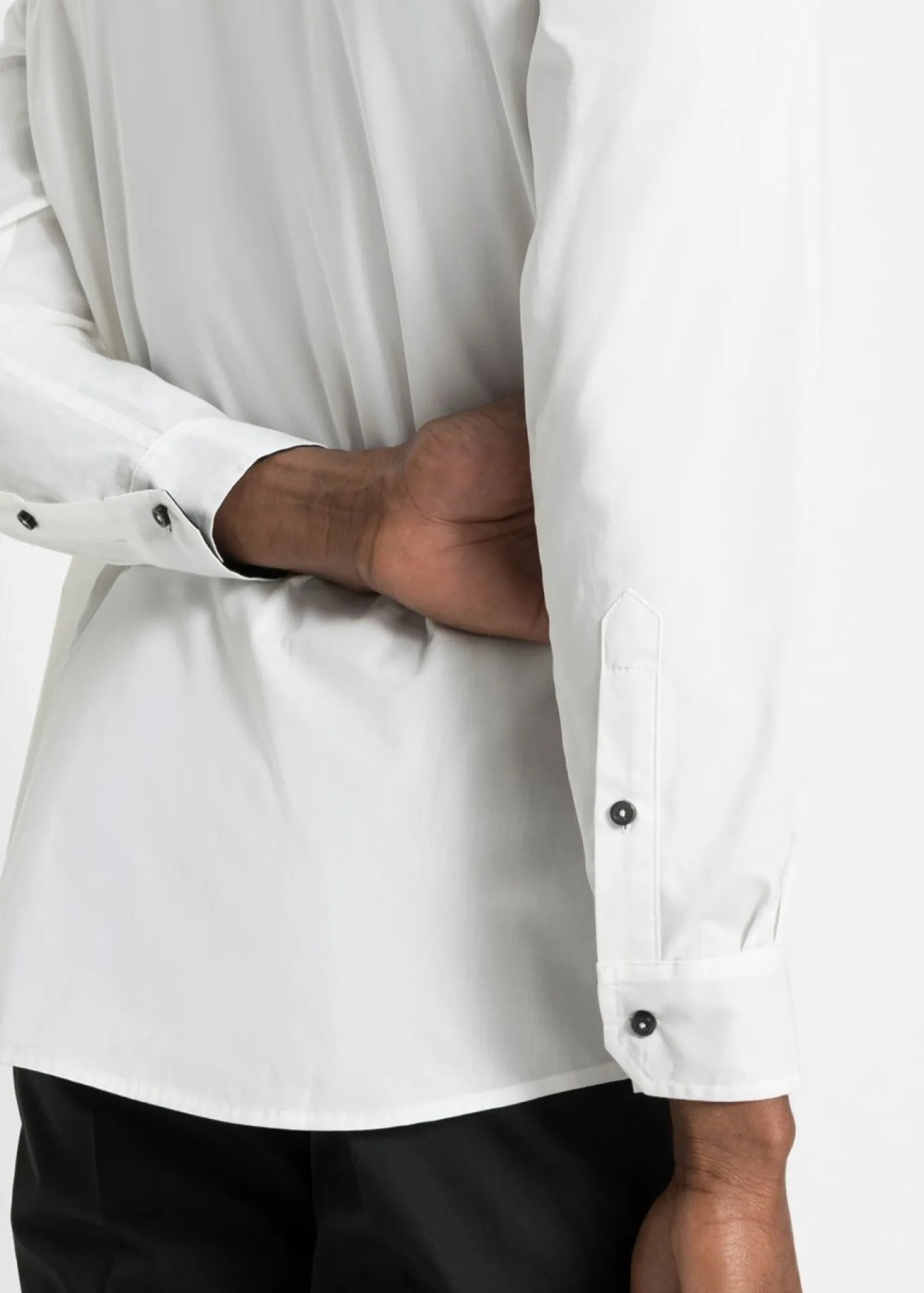 Camisa de oficina con mangas largas