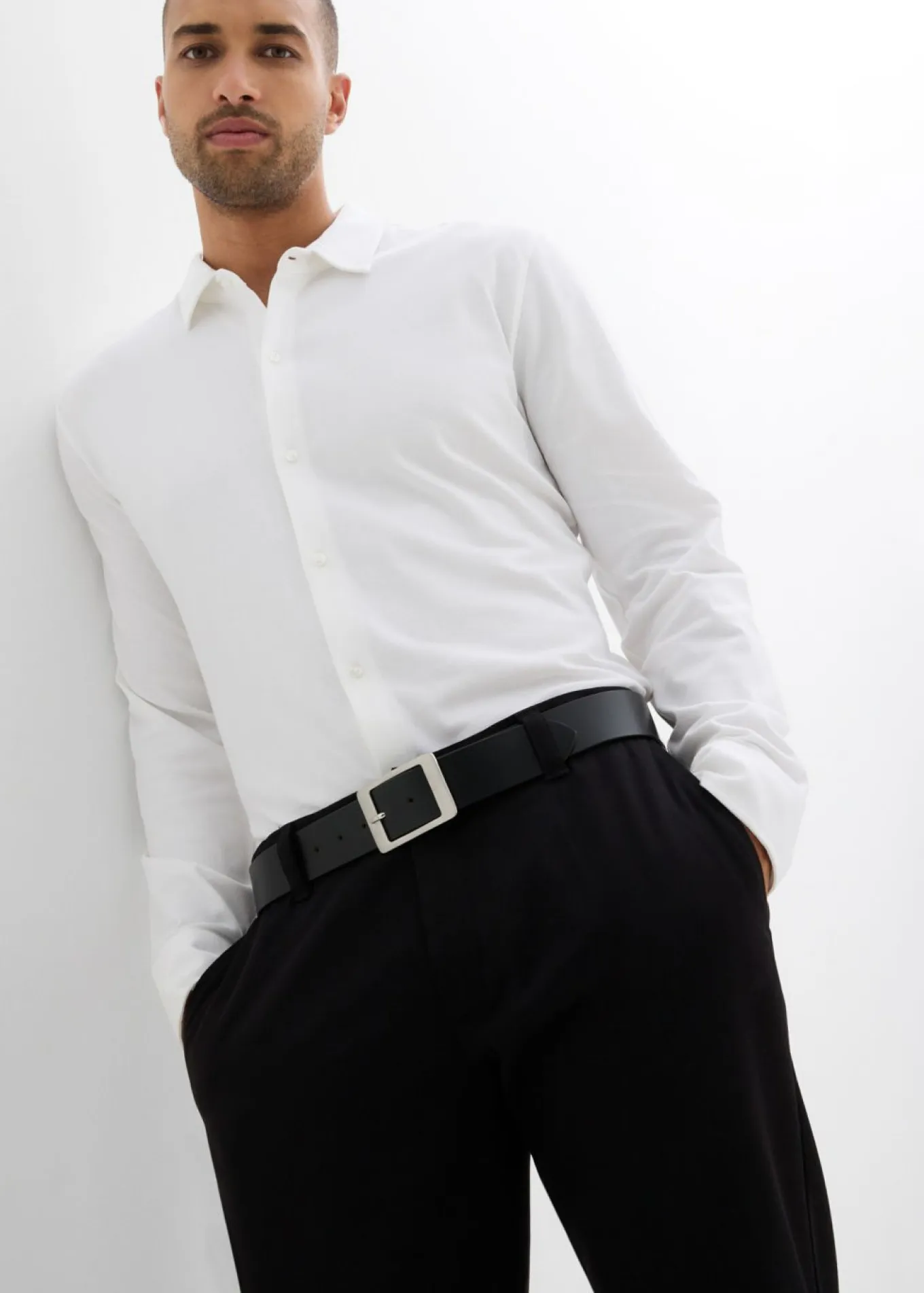 Camisa elástica de piqué de algodón con corte ajustado