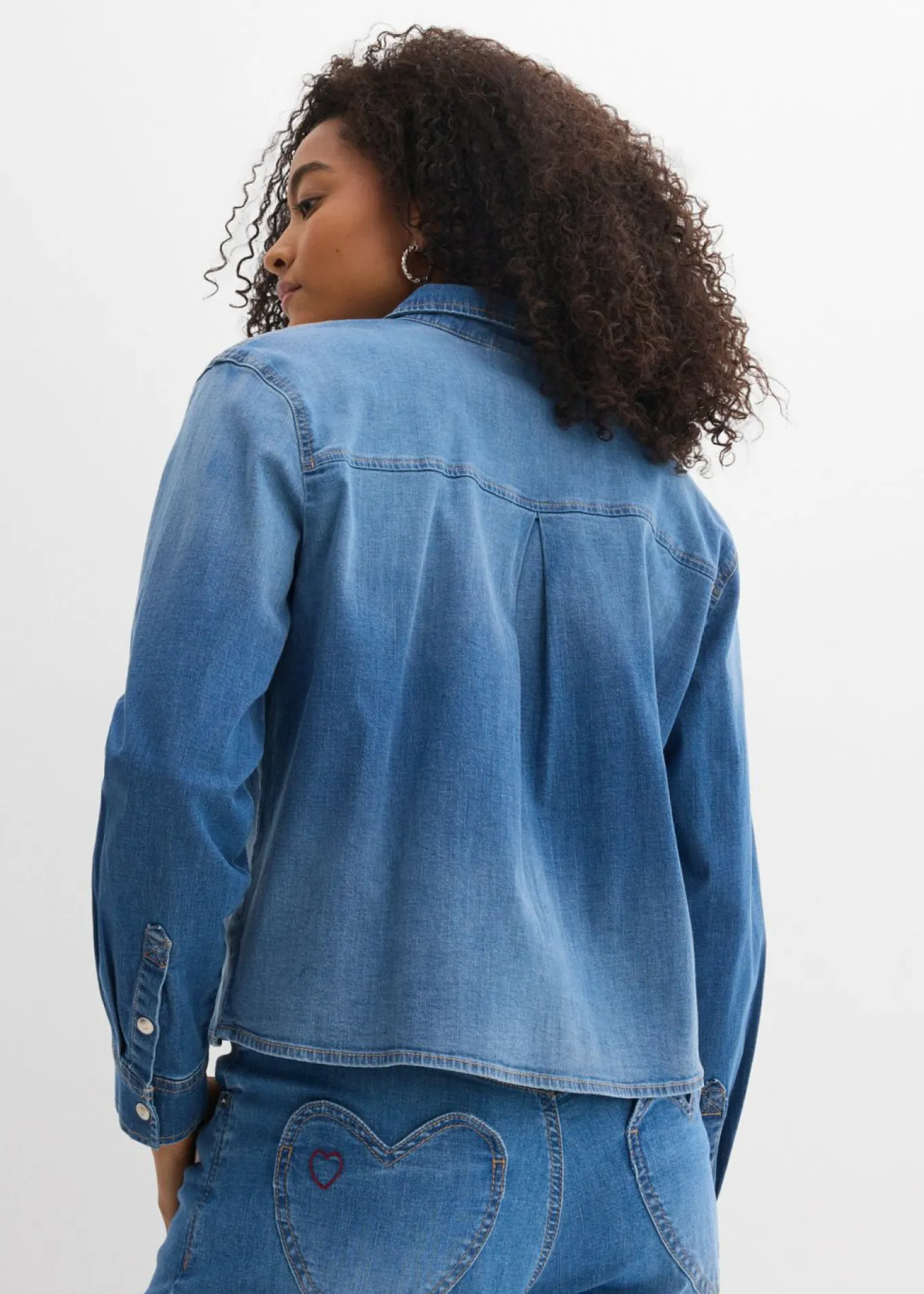 Camisa vaquera con algodón orgánico