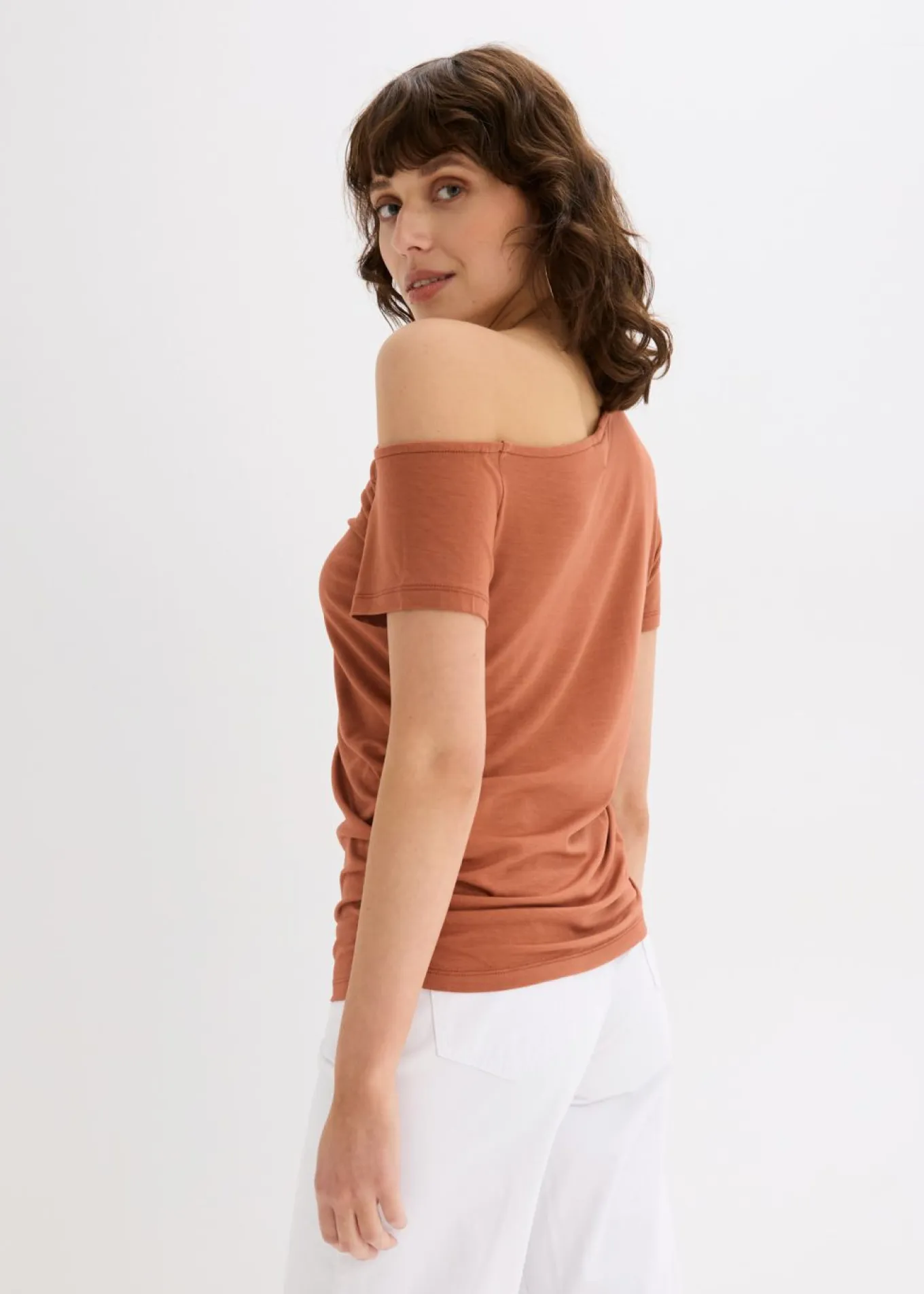Camiseta asimétrica