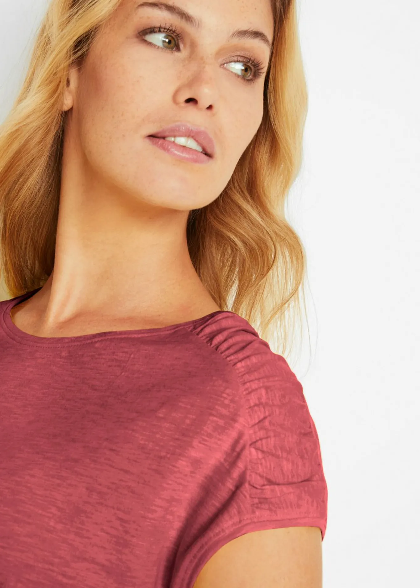 Camiseta boxy de manga corta