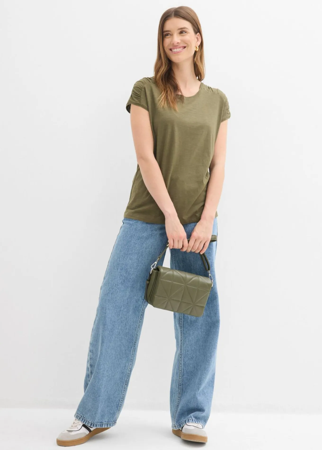 Camiseta boxy de manga corta