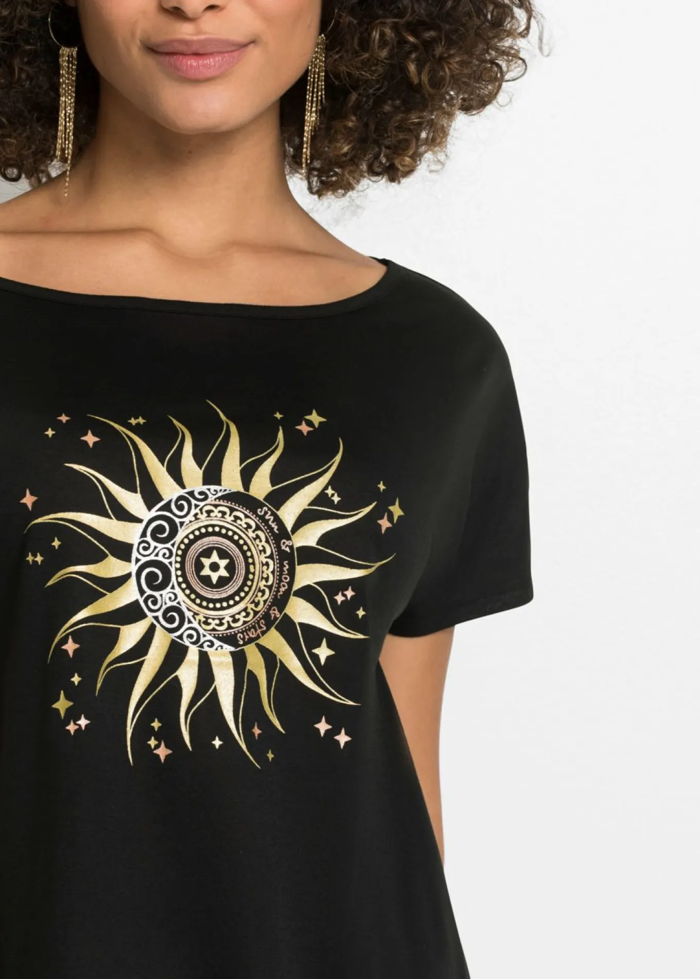 Camiseta con abertura