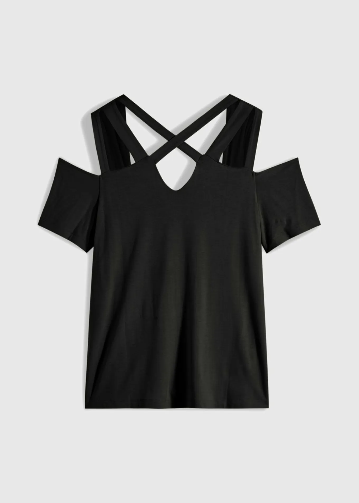 Camiseta con aberturas