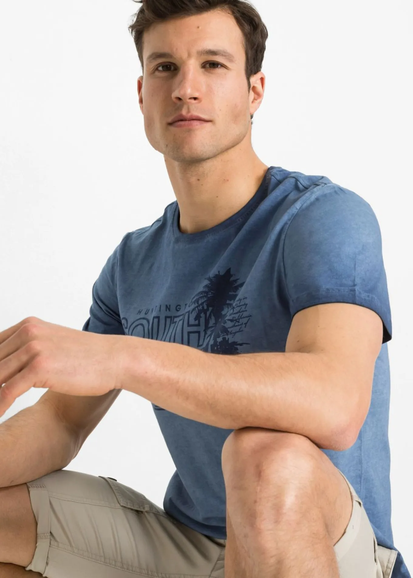 Camiseta con aspecto lavado y de algodón orgánico puro