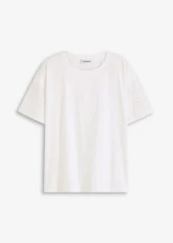 Camiseta con bordado calado