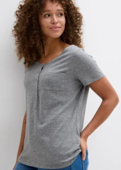 Camiseta con botones