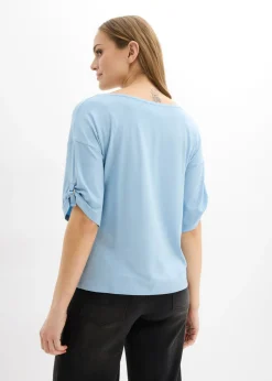 Camiseta con cuello barco