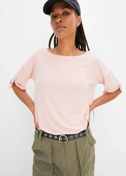 Camiseta con cuello barco
