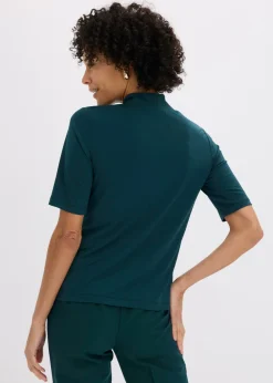 Camiseta con cuello chimenea